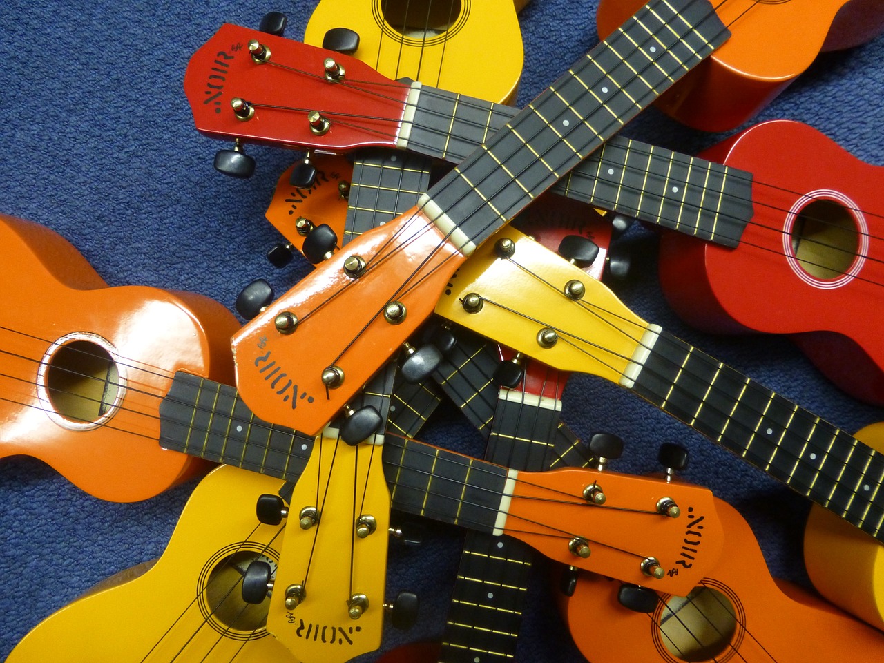 ukulele cluster